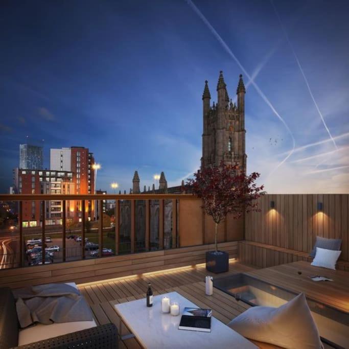 Luxury New Built Split-Level Flat With Rooftop Gardens Access Manchester Extérieur photo