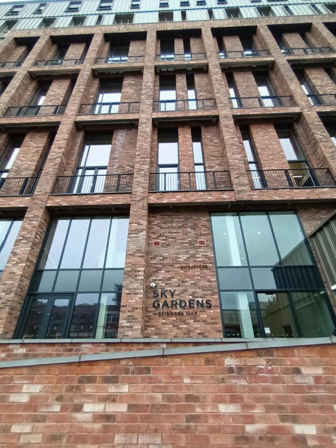 Luxury New Built Split-Level Flat With Rooftop Gardens Access Manchester Extérieur photo