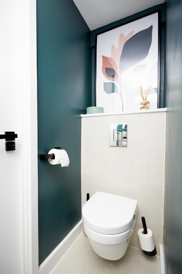 Luxury New Built Split-Level Flat With Rooftop Gardens Access Manchester Extérieur photo