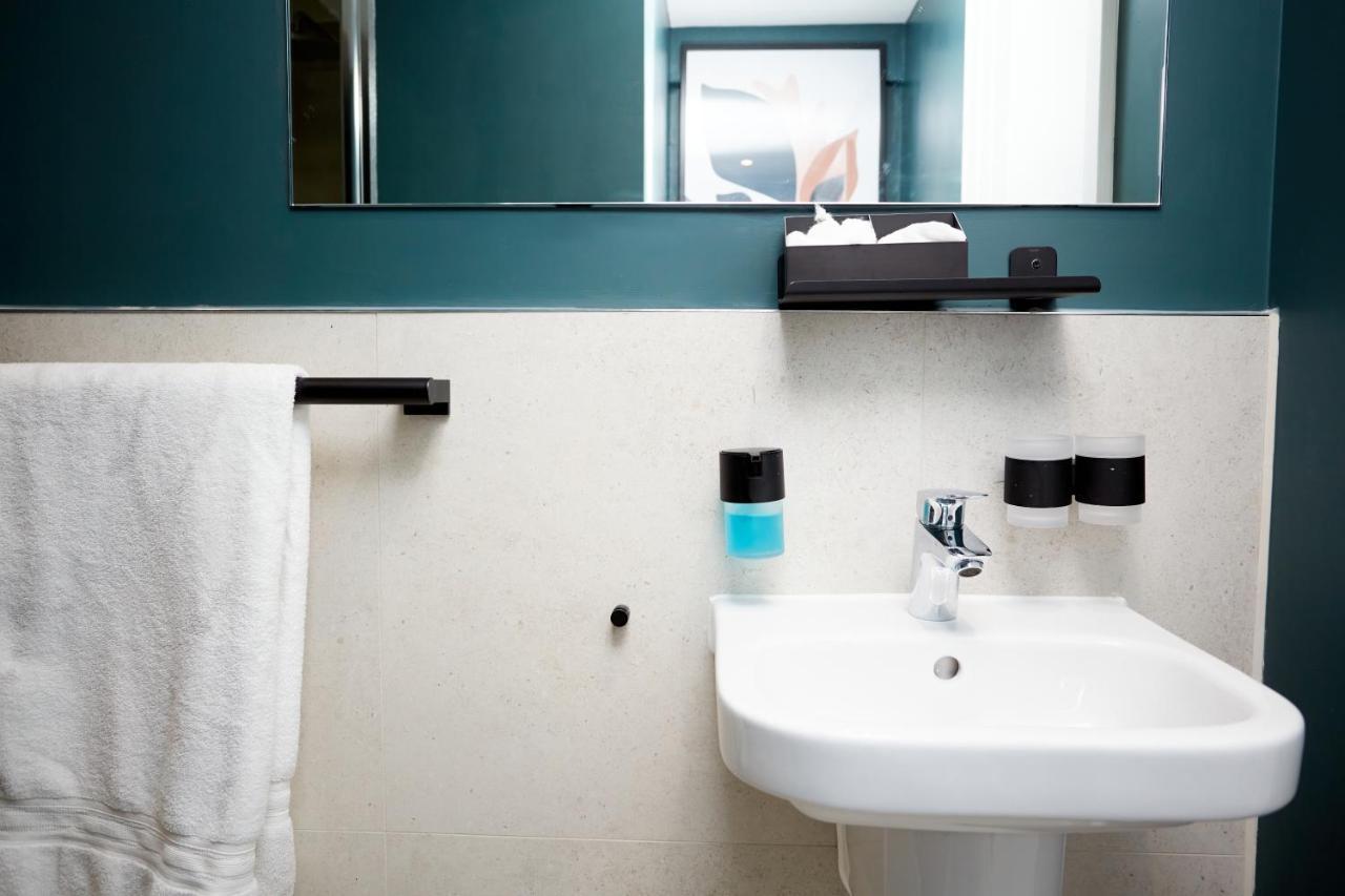 Luxury New Built Split-Level Flat With Rooftop Gardens Access Manchester Extérieur photo